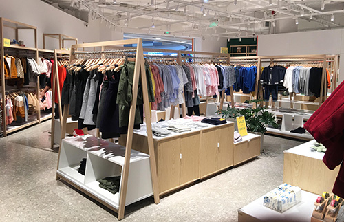 湛江秒懂童裝貨架的陳列口訣