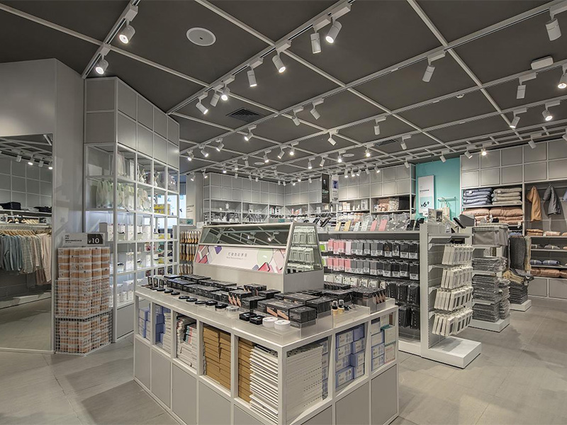 現代精品百貨貨架的特點與作用