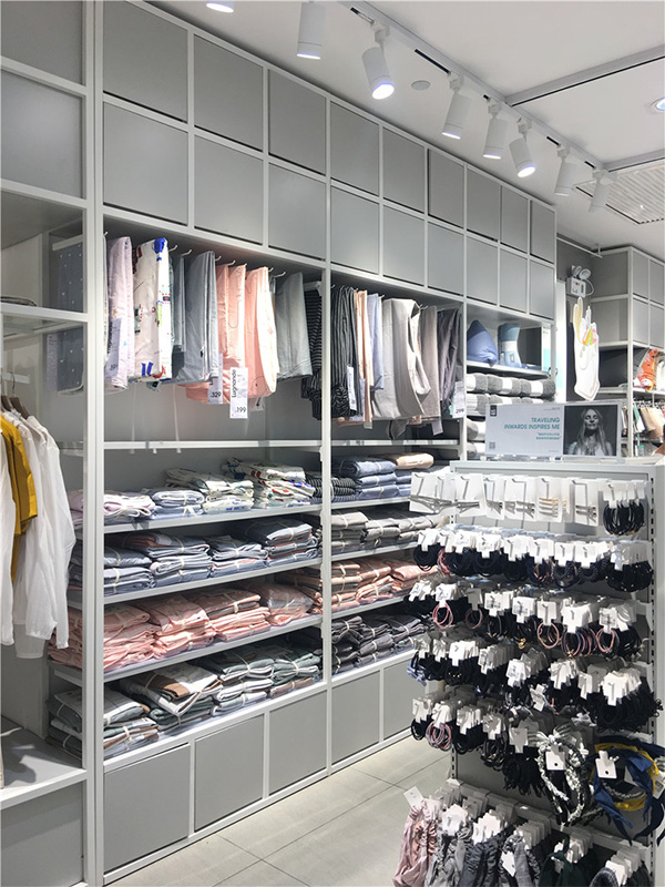 黃岡貨架批發(fā)廠分享定制飾品店貨架的基本流程