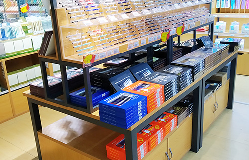 文具貨架廠家淺談文具貨架有幾種！