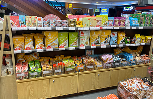 休閑零食店商品在零食店貨架上的陳列技巧_大唐貨架