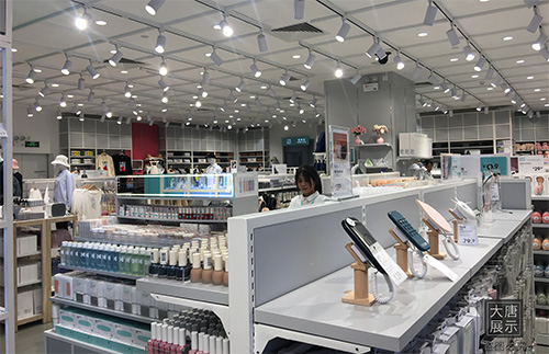 吉林nome，諾米貨架，諾米家居貨架，名創優品貨架定制新潮流